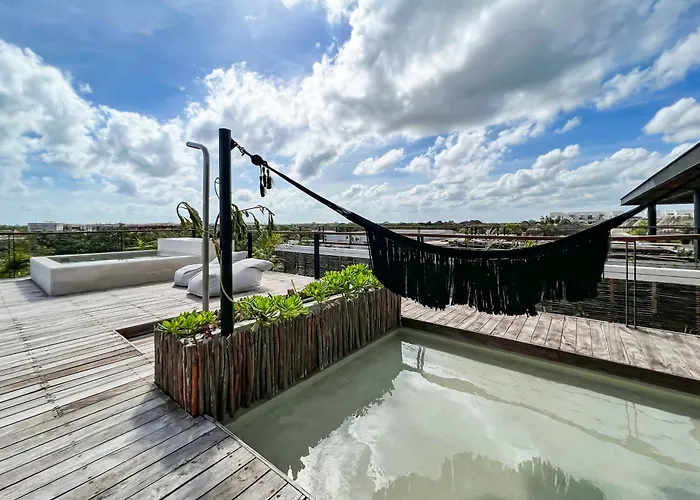 Gated 2br With Rooftop Pool Tulum