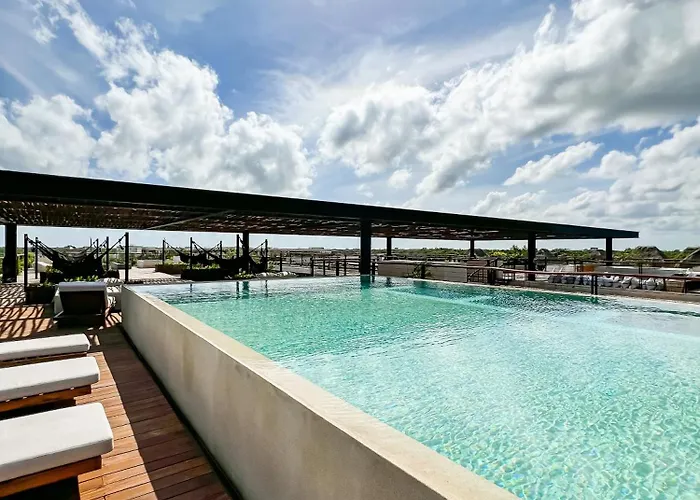 Appartement Gated 2br With Rooftop Pool